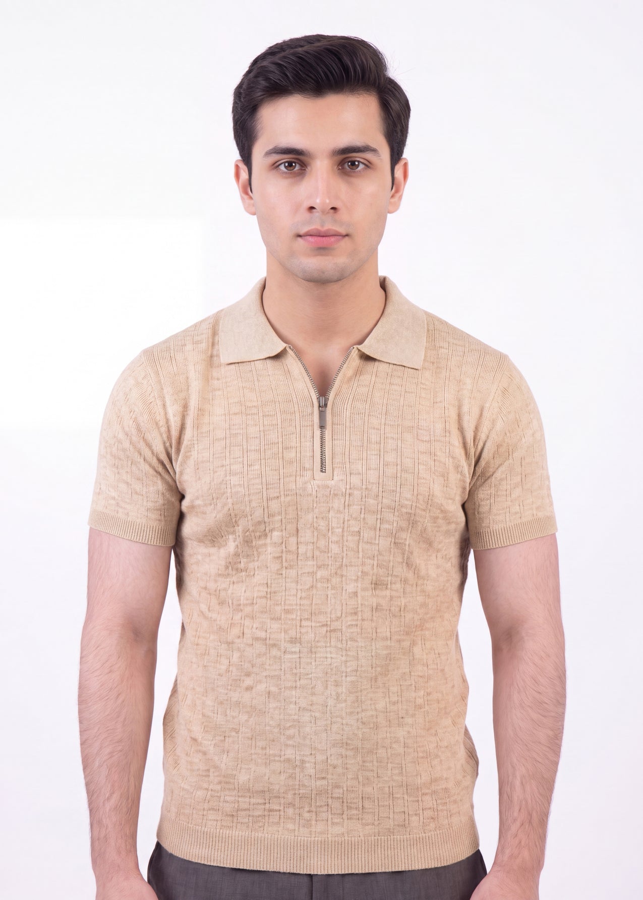Textured Zip-Neck Knit Polo Shirt – Beige
