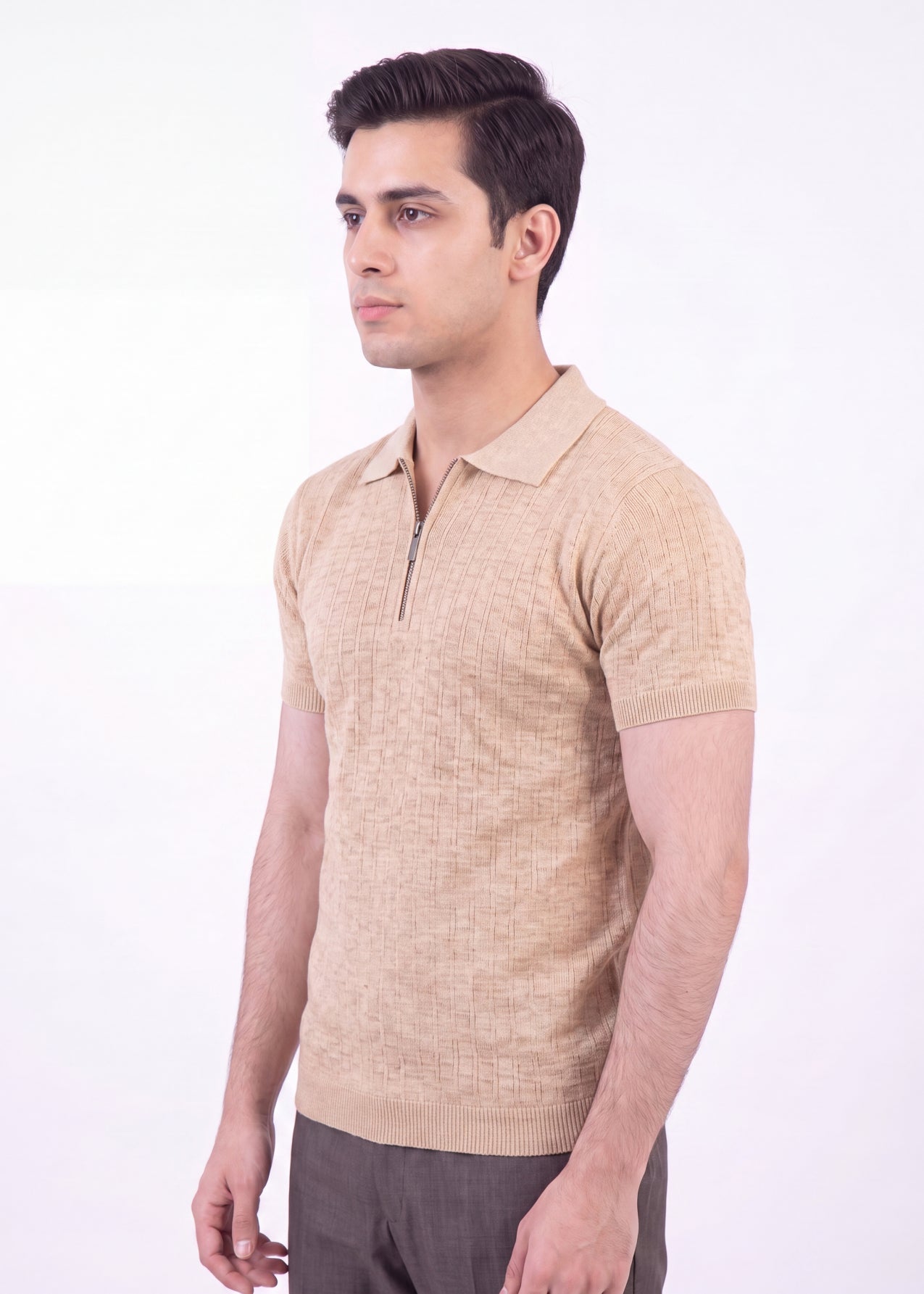 Textured Zip-Neck Knit Polo Shirt – Beige